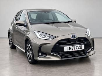 Used Toyota Yaris 2021 for sale - 79774601: Photo