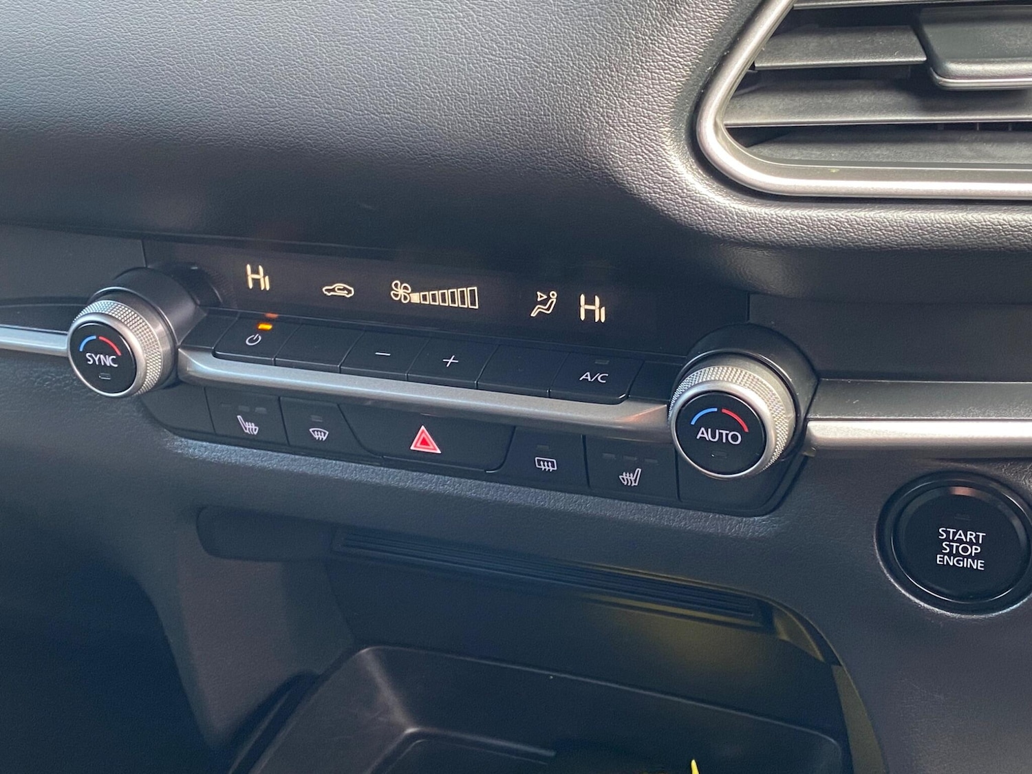 Used Mazda CX-30 for sale - 77825071: Photo 29