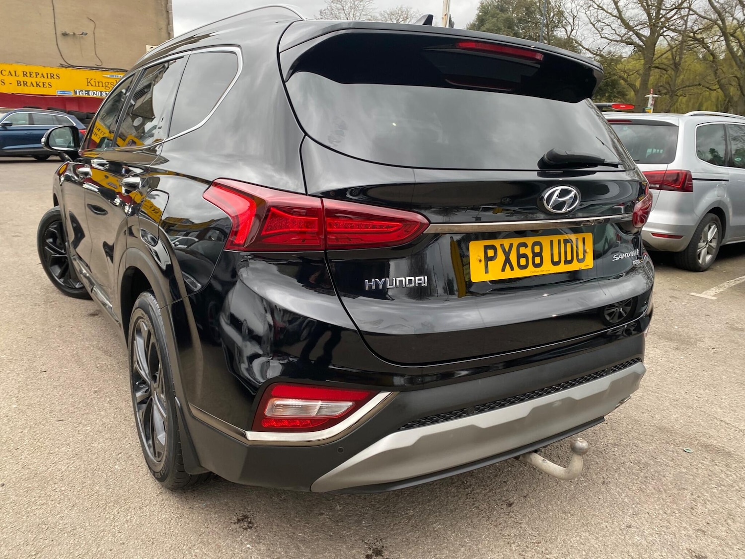 Used Hyundai Santa Fe 2018 for sale - 77626171: Photo 15