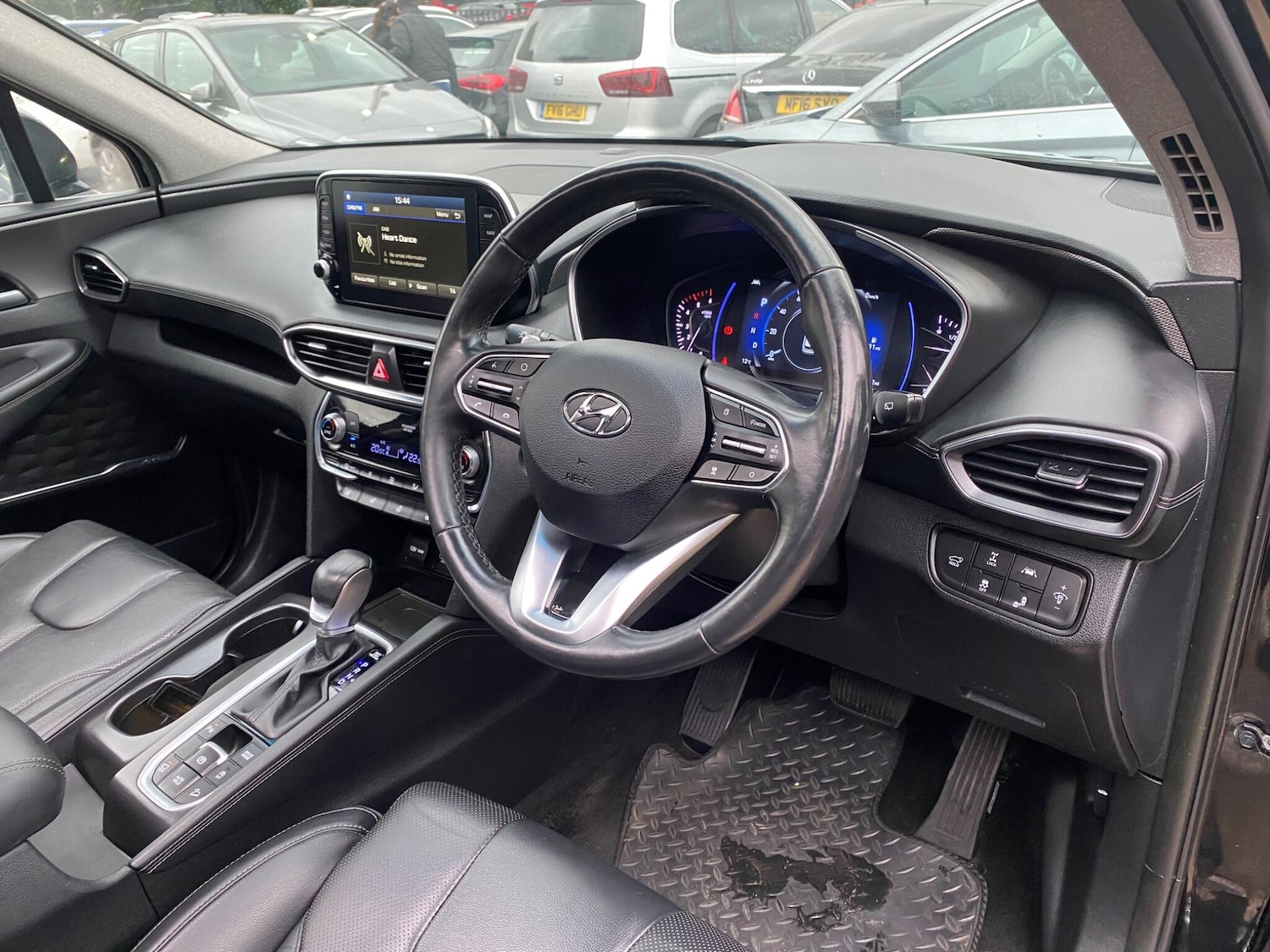 Used Hyundai Santa Fe 2018 for sale - 77626171: Photo 18
