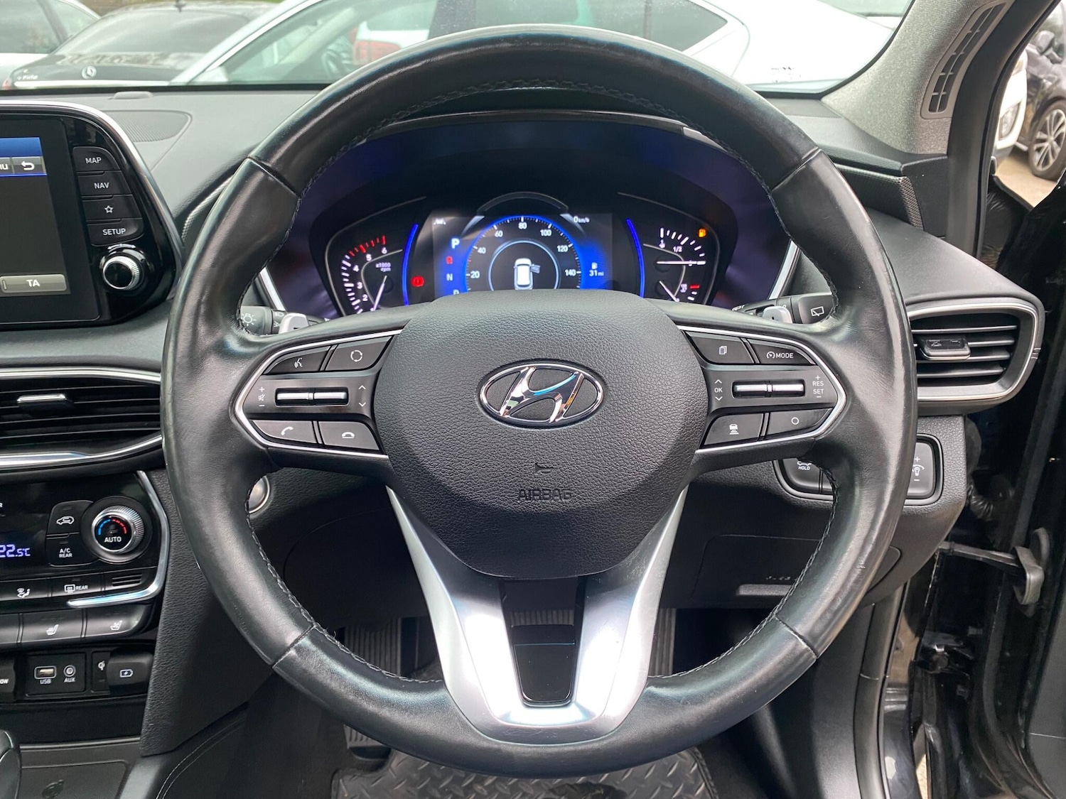 Used Hyundai Santa Fe 2018 for sale - 77626171: Photo 19