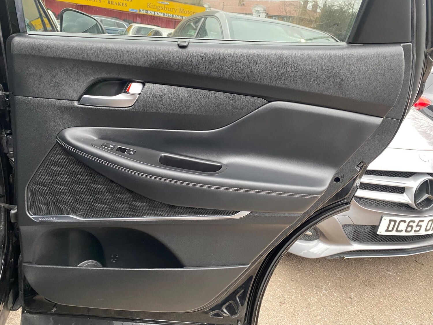 Used Hyundai Santa Fe 2018 for sale - 77626171: Photo 33