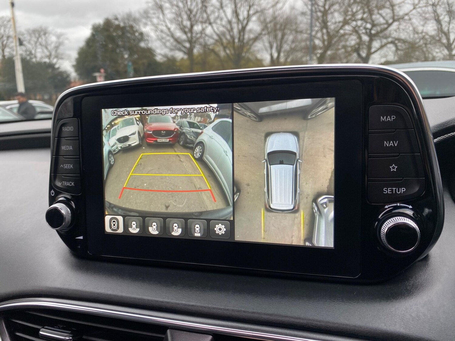 Used Hyundai Santa Fe 2018 for sale - 77626171: Photo 43