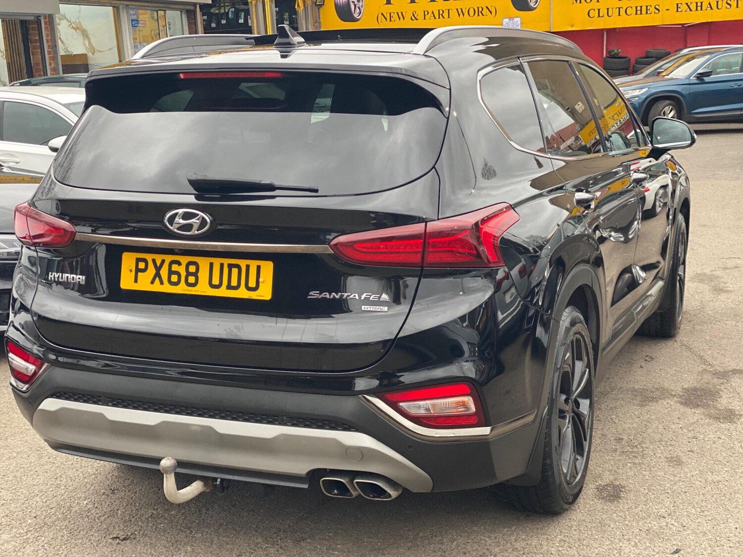 Used Hyundai Santa Fe 2018 for sale - 77626171: Photo 9