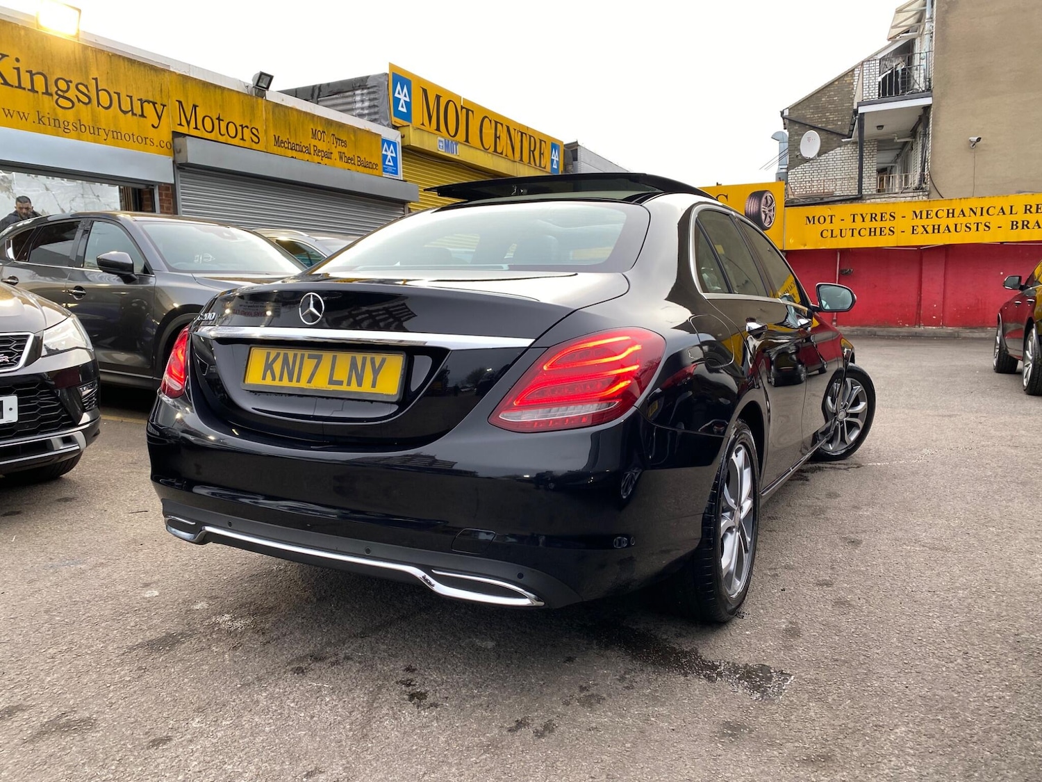 Used Mercedes-Benz C Class 2017 for sale - 78204784: Photo 11
