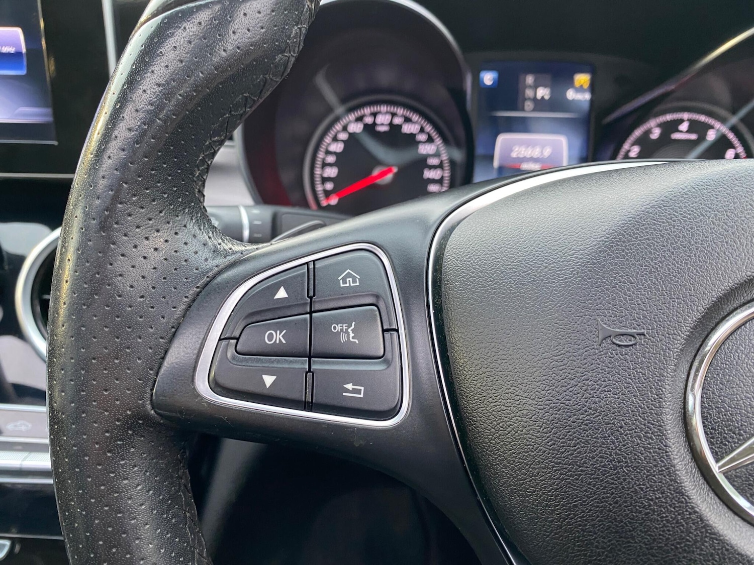 Used Mercedes-Benz C Class 2017 for sale - 78204784: Photo 27