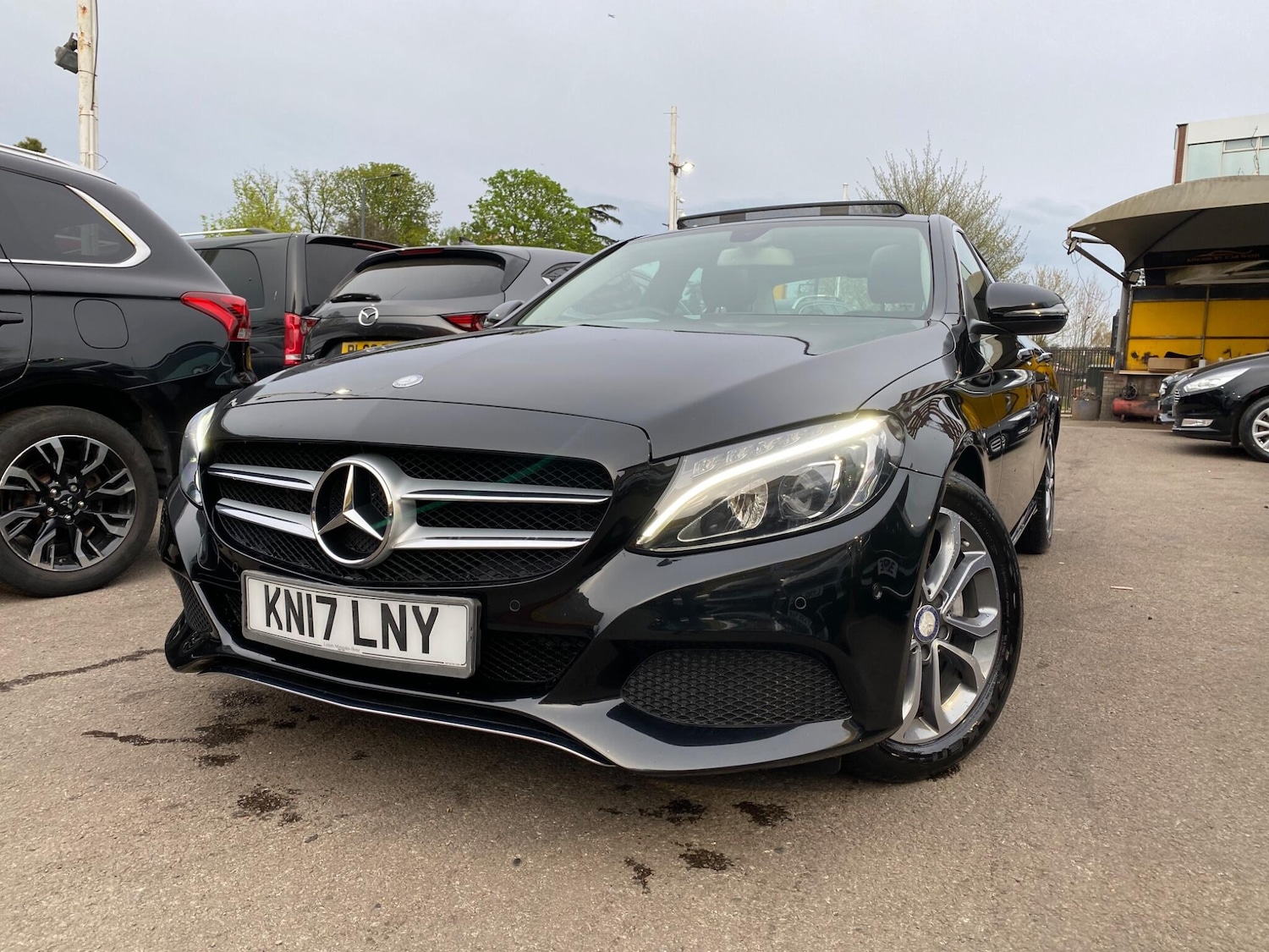 Used Mercedes-Benz C Class 2017 for sale - 78204784: Photo 7