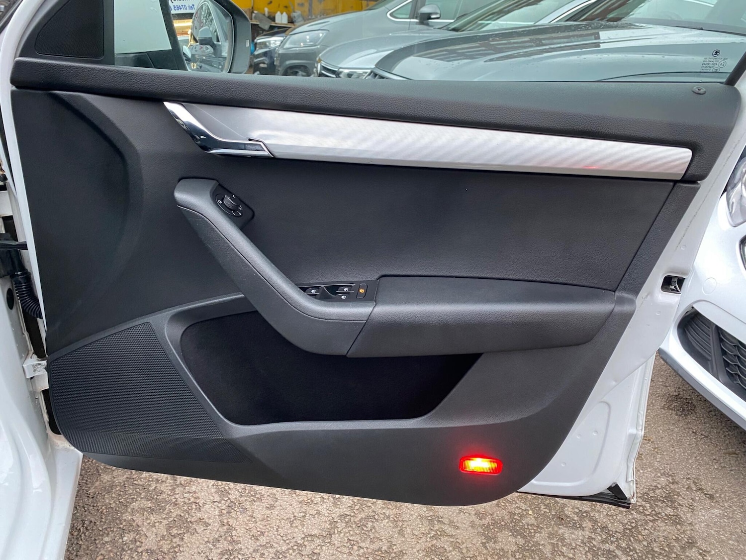 Used Skoda Octavia 2015 for sale - 77315157: Photo 16