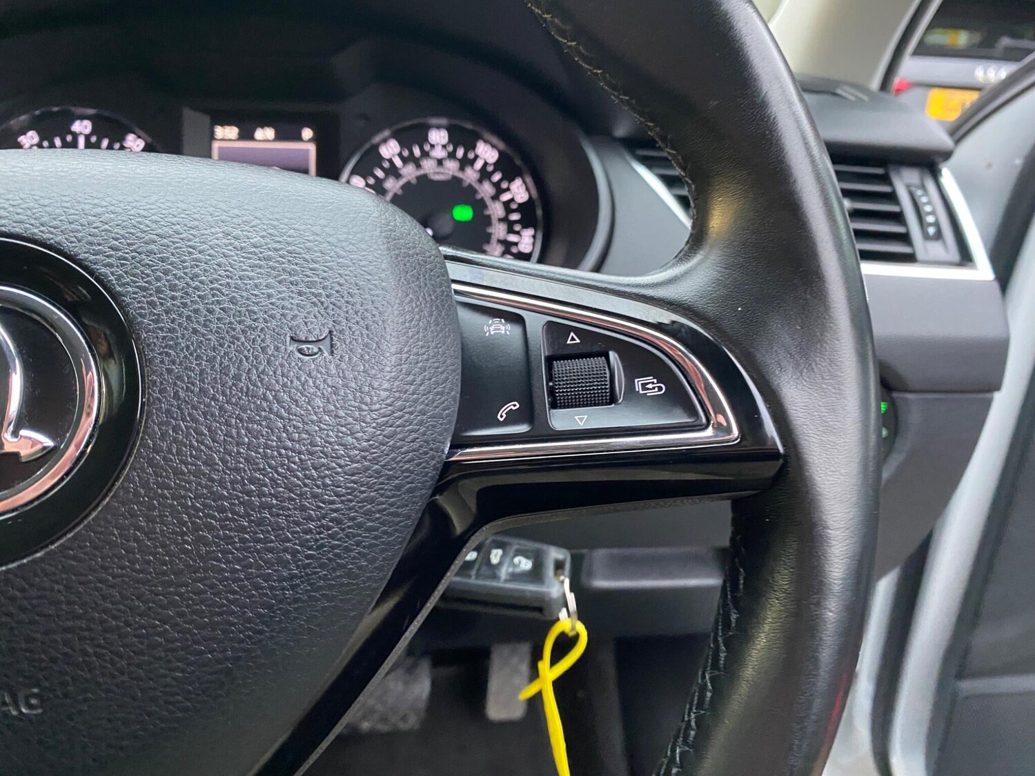 Used Skoda Octavia 2015 for sale - 77315157: Photo 24