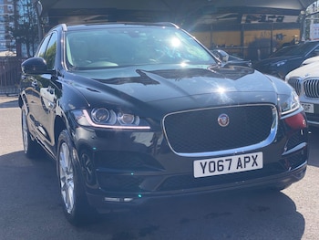 Used Jaguar F-Pace 2017 for sale - 79601288: Photo