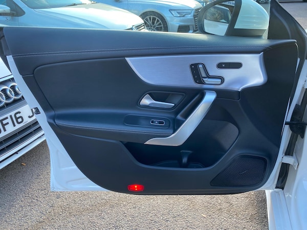 Used Mercedes-Benz CLA 2019 for sale - 75141316: Photo 37