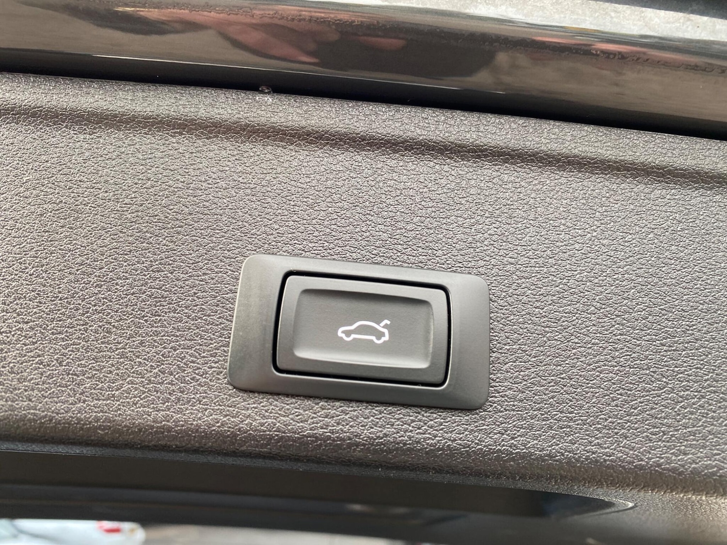 Used Audi A4 Avant 2017 for sale - 76247699: Photo 39