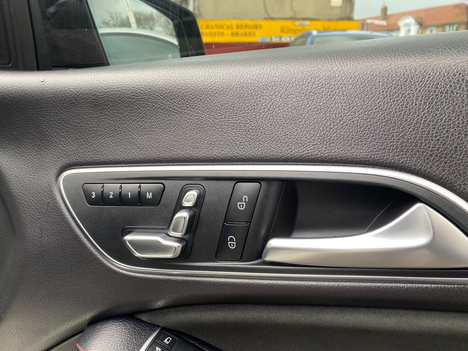 Used Mercedes-Benz CLA 2017 for sale - 77538623: Photo 28