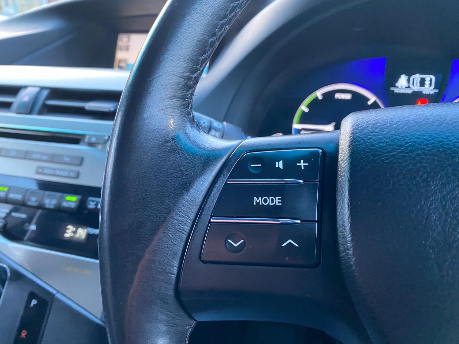 Used Lexus RX 2010 for sale - 76913850: Photo 29