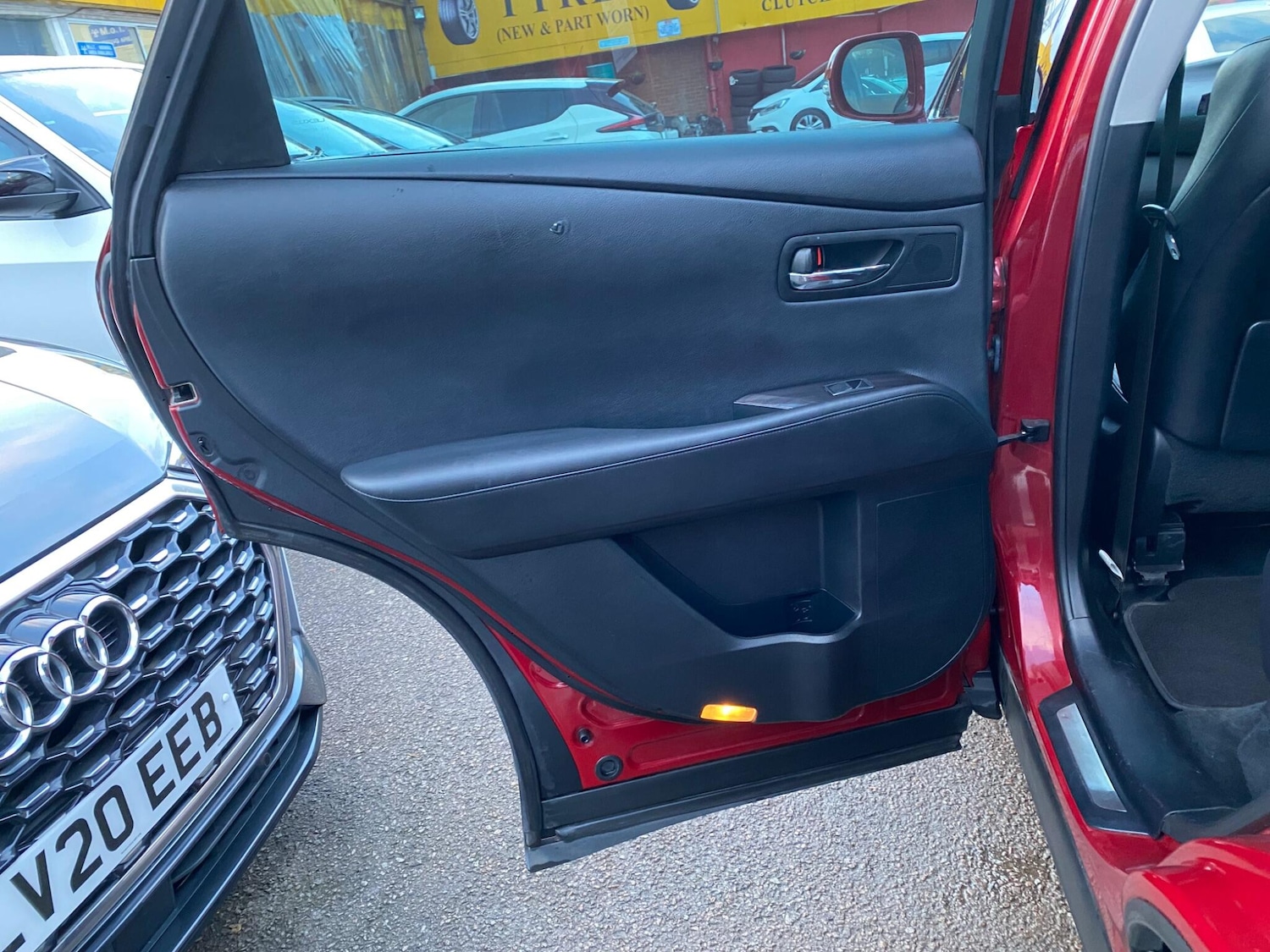 Used Lexus RX 2010 for sale - 76913850: Photo 36