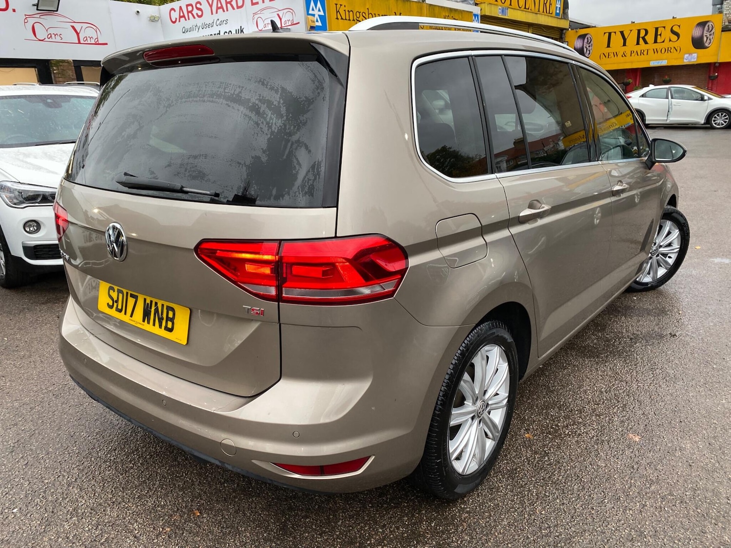 Used Volkswagen Touran 2017 for sale - 76315091: Photo 10