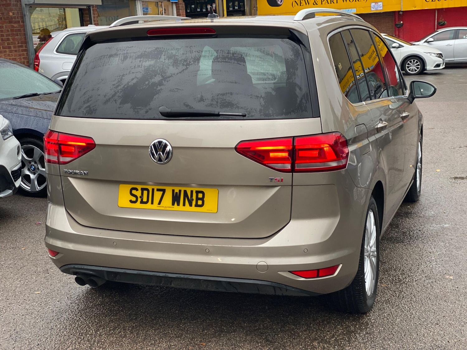 Used Volkswagen Touran 2017 for sale - 76315091: Photo 11