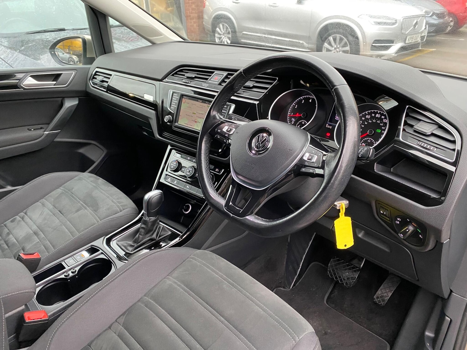 Used Volkswagen Touran 2017 for sale - 76315091: Photo 18