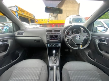 Used Volkswagen Polo 2016 for sale - 75387282: Photo