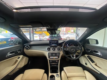 Used Mercedes-Benz GLA 2018 for sale - 75914825: Photo
