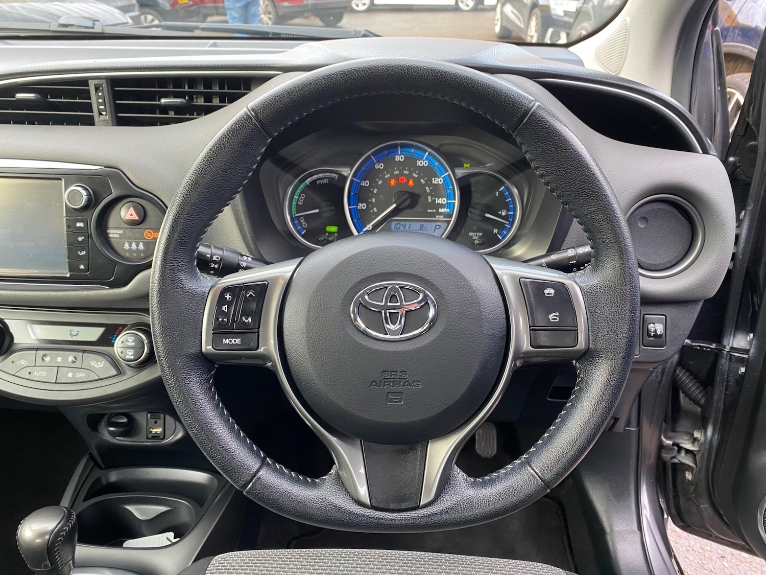 Used Toyota Yaris 2014 for sale - 77376979: Photo 19