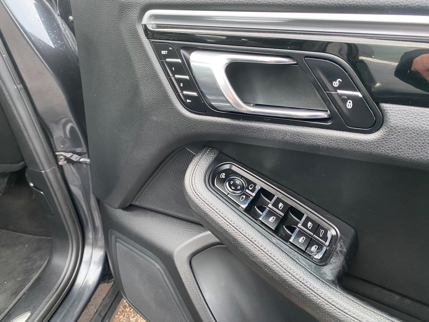 Used Porsche Macan 2018 for sale - 77091640: Photo 17