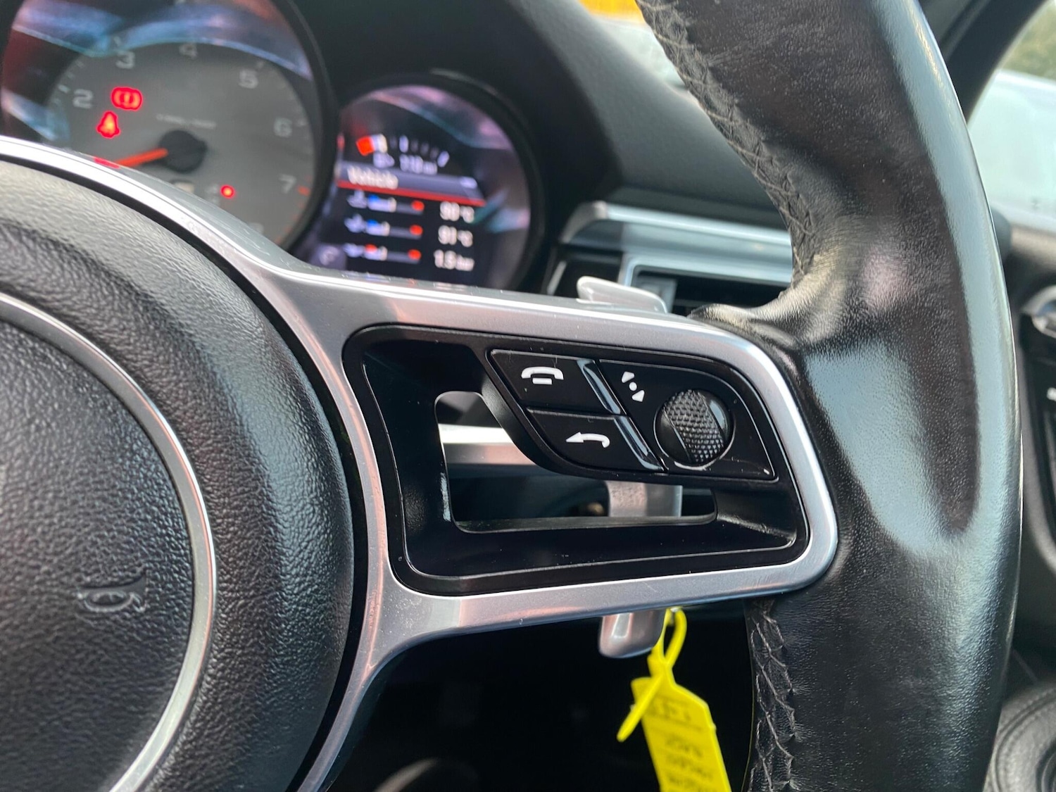 Used Porsche Macan 2018 for sale - 77091640: Photo 35