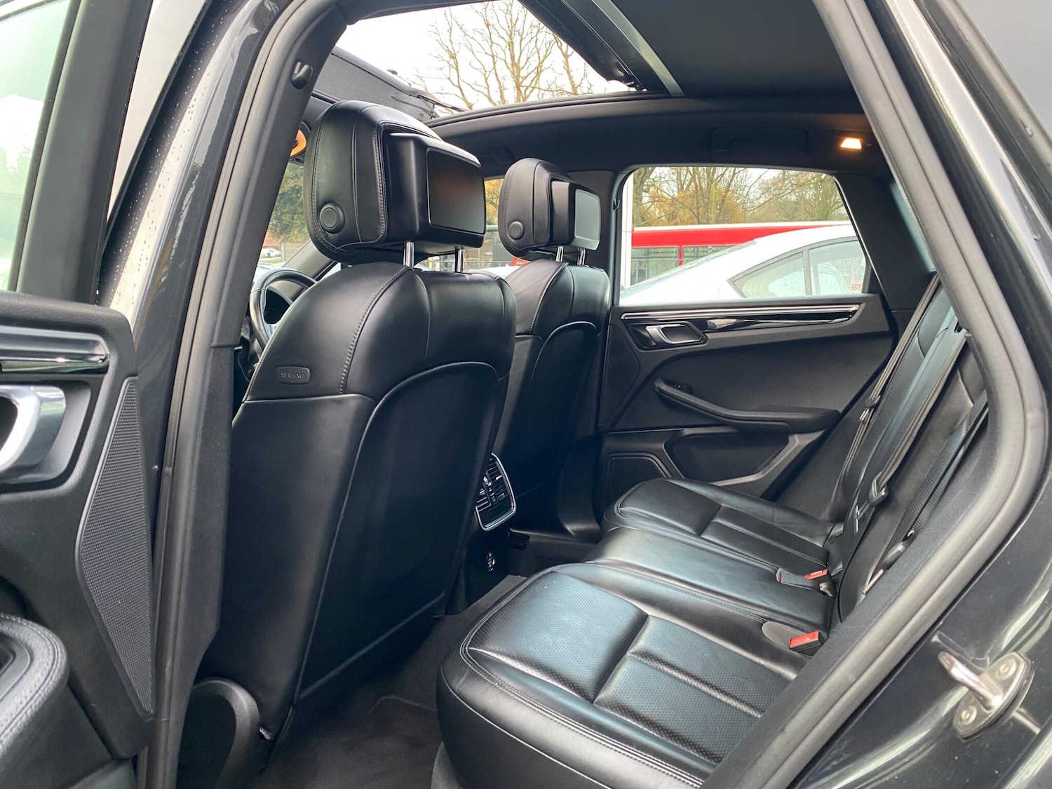 Used Porsche Macan 2018 for sale - 77091640: Photo 39