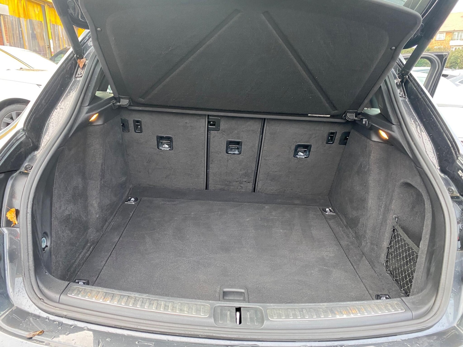 Used Porsche Macan 2018 for sale - 77091640: Photo 43