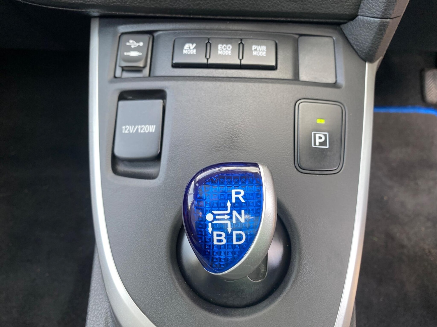 Used Toyota Auris 2014 for sale - 75964678: Photo 25