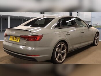 Used Audi A4 2018 for sale - 77883315: Photo