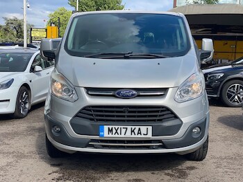 Used Ford Tourneo Custom 2017 for sale - 78684849: Photo