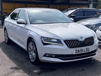 Used Skoda Superb 2019 for sale - 79303790: Photo