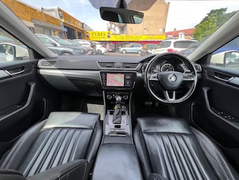 Used Skoda Superb 2019 for sale - 79303790: Photo