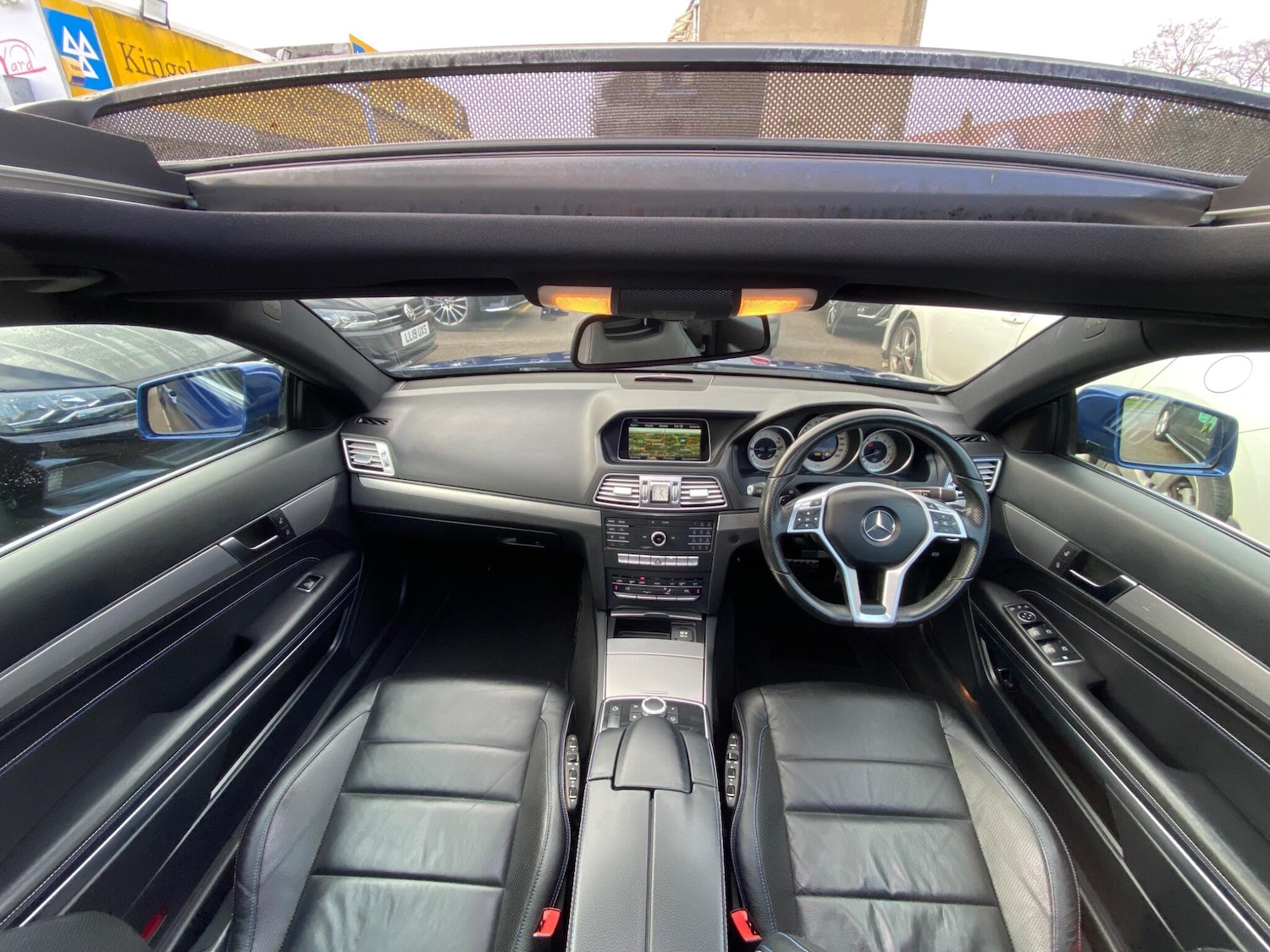 Used Mercedes-Benz E Class 2016 for sale - 76823802: Photo 2