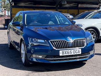 Used Skoda Superb 2016 for sale - 79337374: Photo