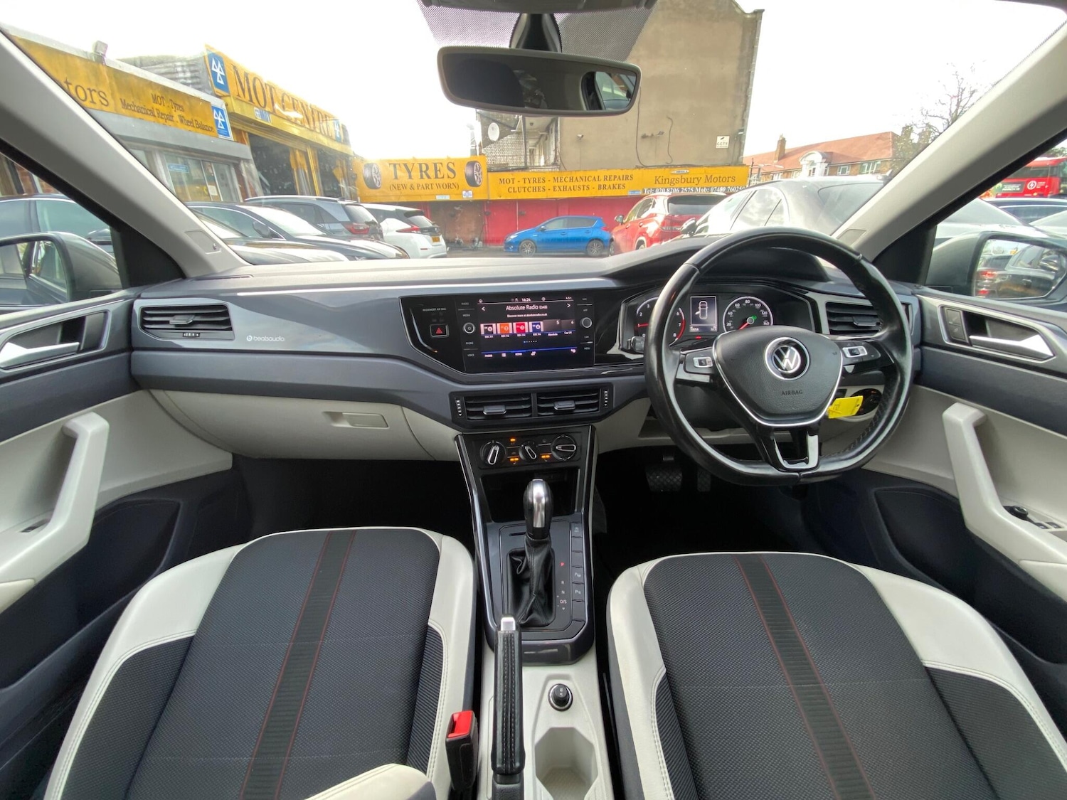 Used Volkswagen Polo for sale - 77883316: Photo 2