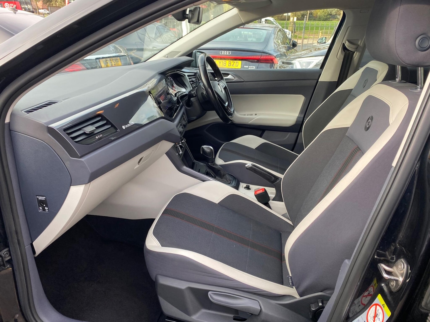 Used Volkswagen Polo for sale - 77883316: Photo 36