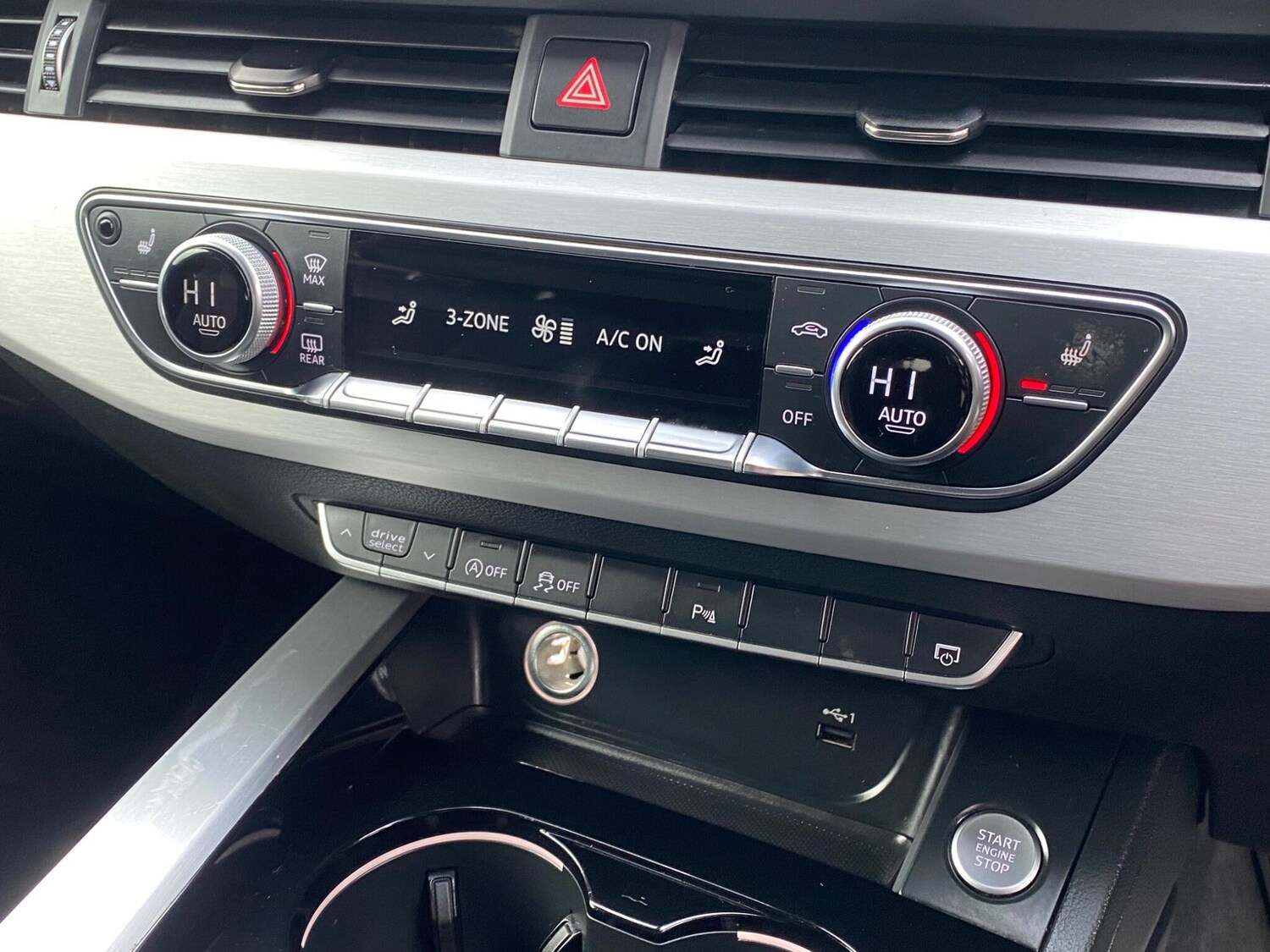 Used Audi A4 Avant 2020 for sale - 77314791: Photo 26