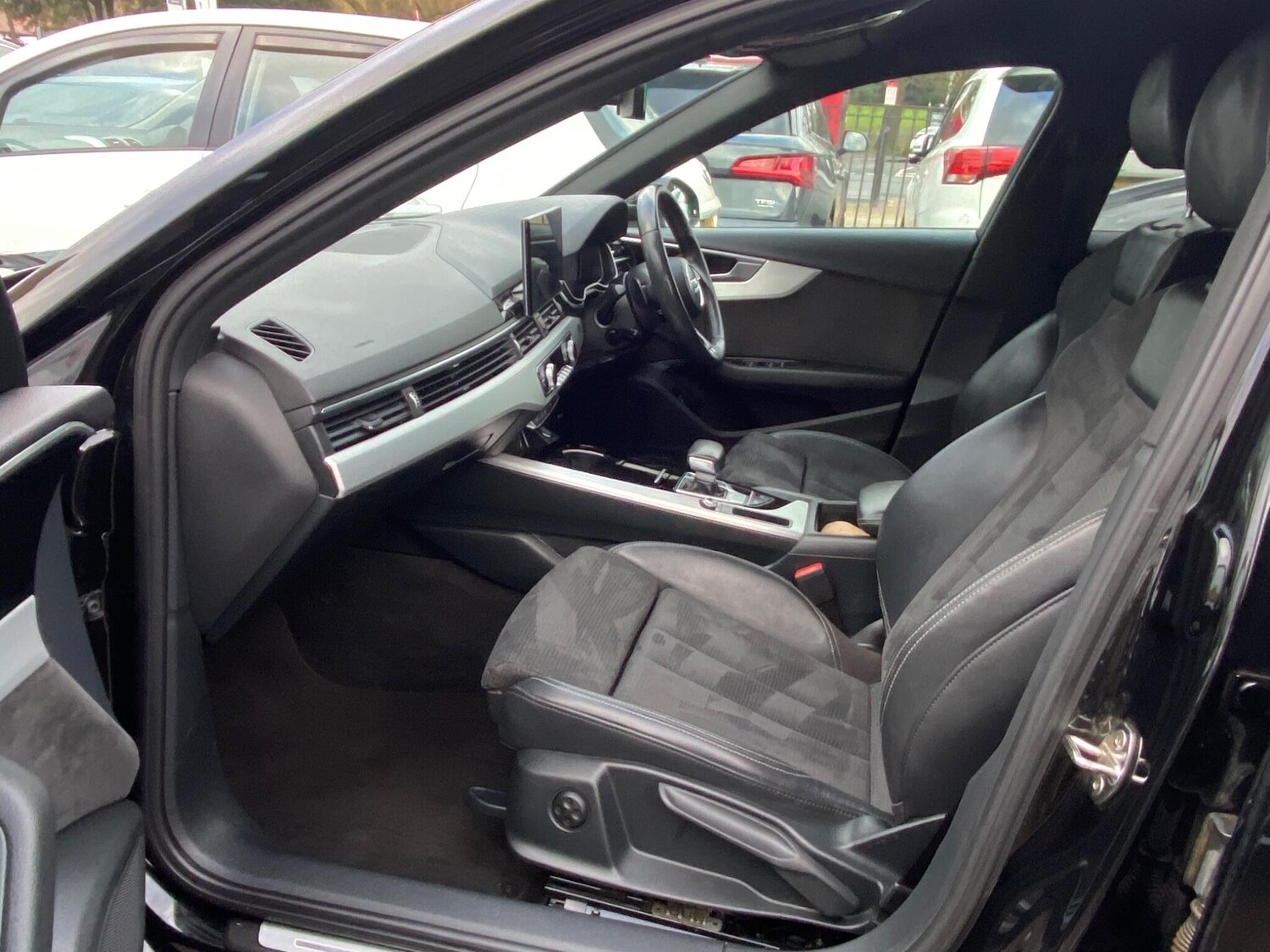 Used Audi A4 Avant 2020 for sale - 77314791: Photo 34