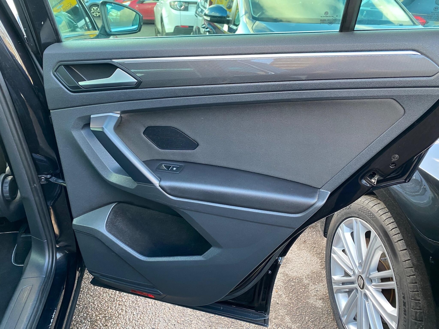 Used Volkswagen Tiguan 2019 for sale - 77015982: Photo 24