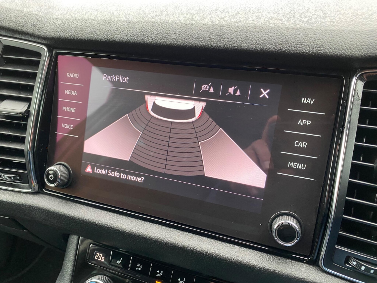 Used Skoda Kodiaq 2017 for sale - 76259382: Photo 22