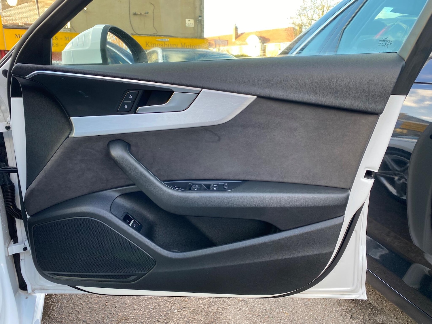 Used Audi A4 2017 for sale - 76886539: Photo 16