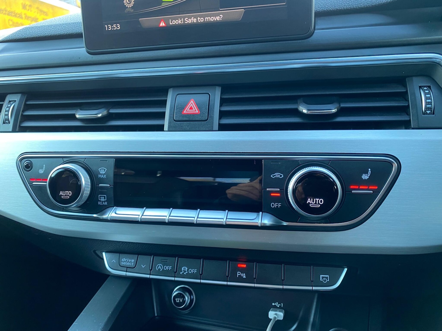 Used Audi A4 2017 for sale - 76886539: Photo 25