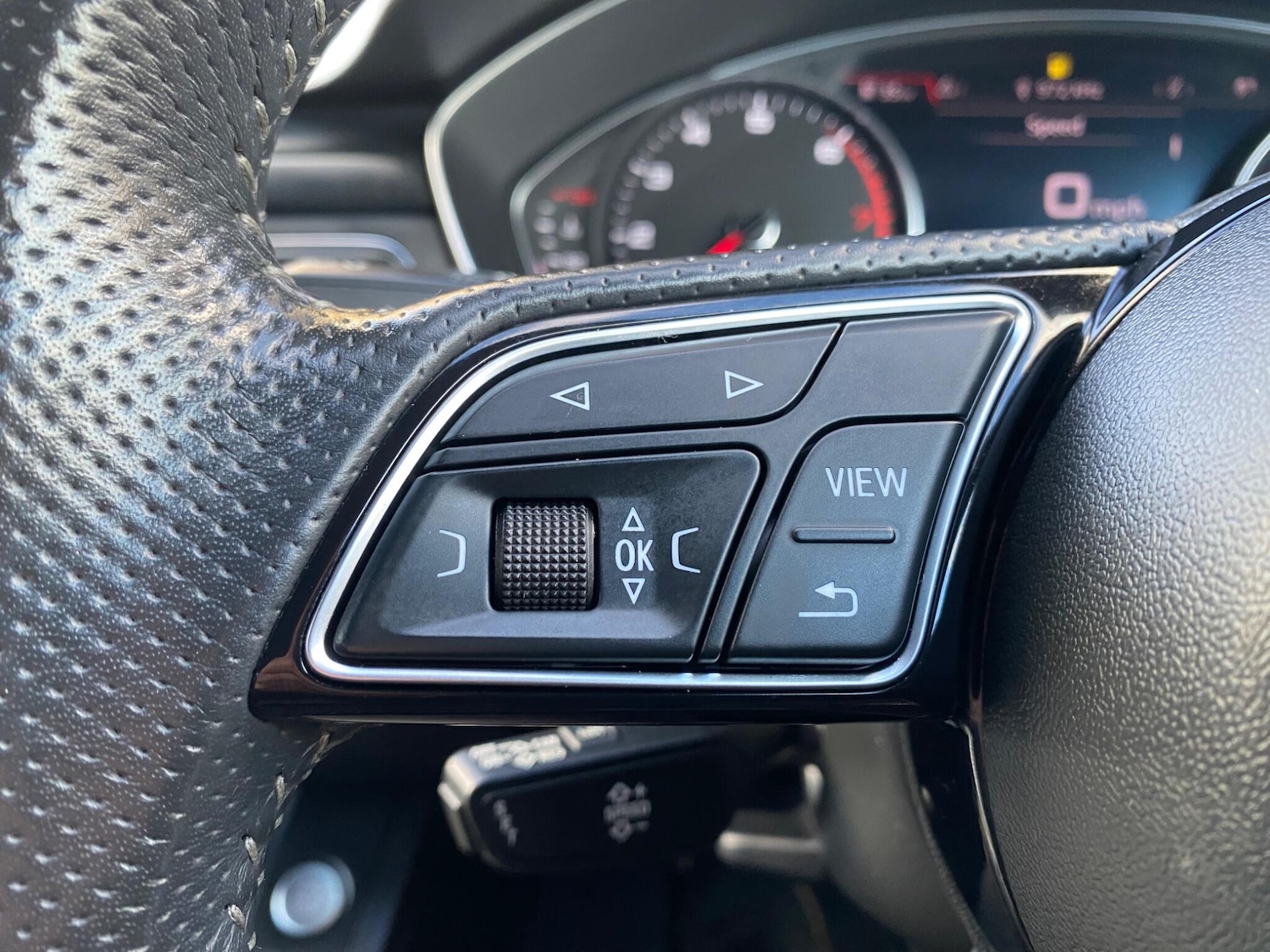 Used Audi A4 2017 for sale - 76886539: Photo 28