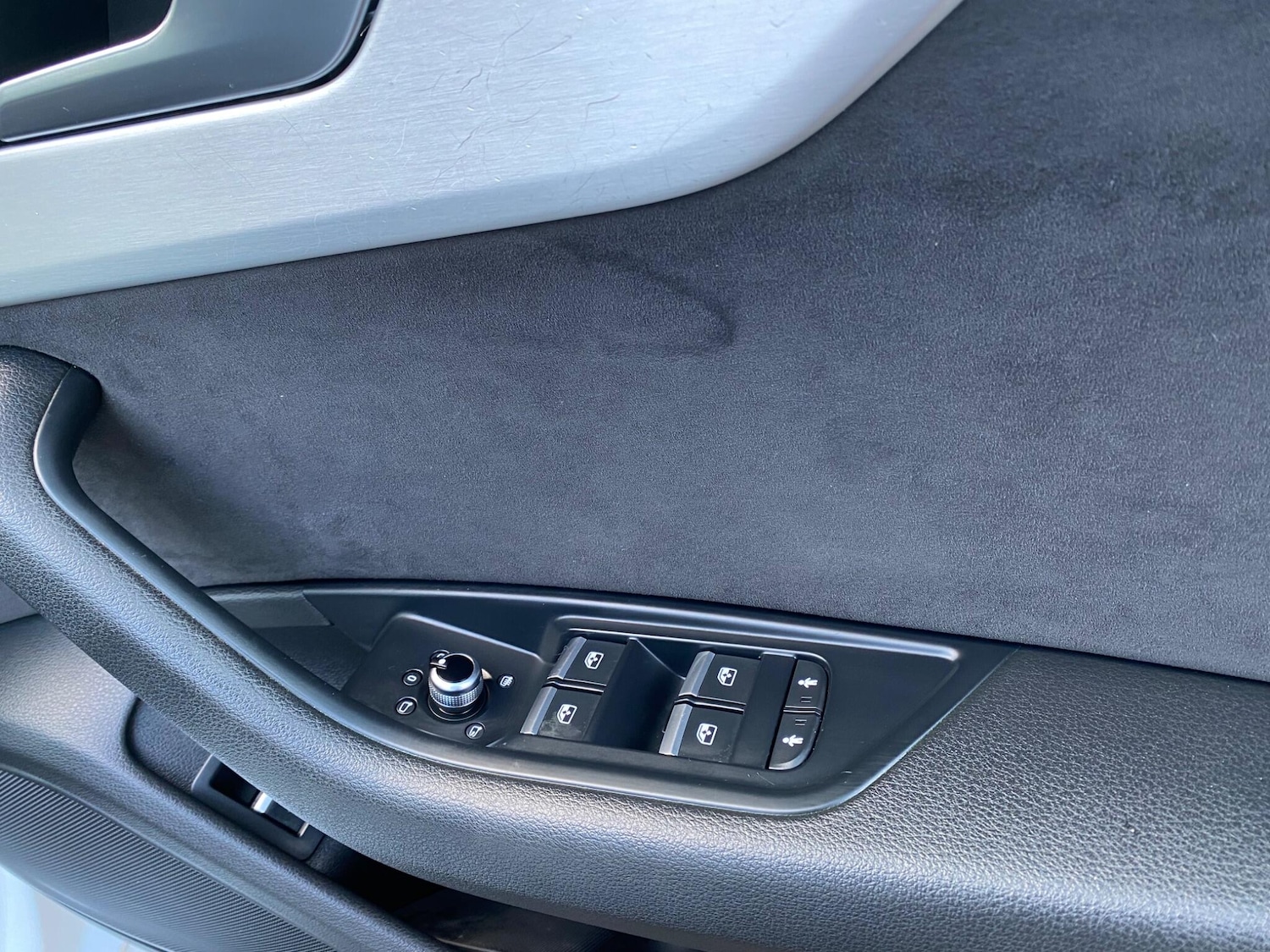 Used Audi A4 2017 for sale - 76886539: Photo 31