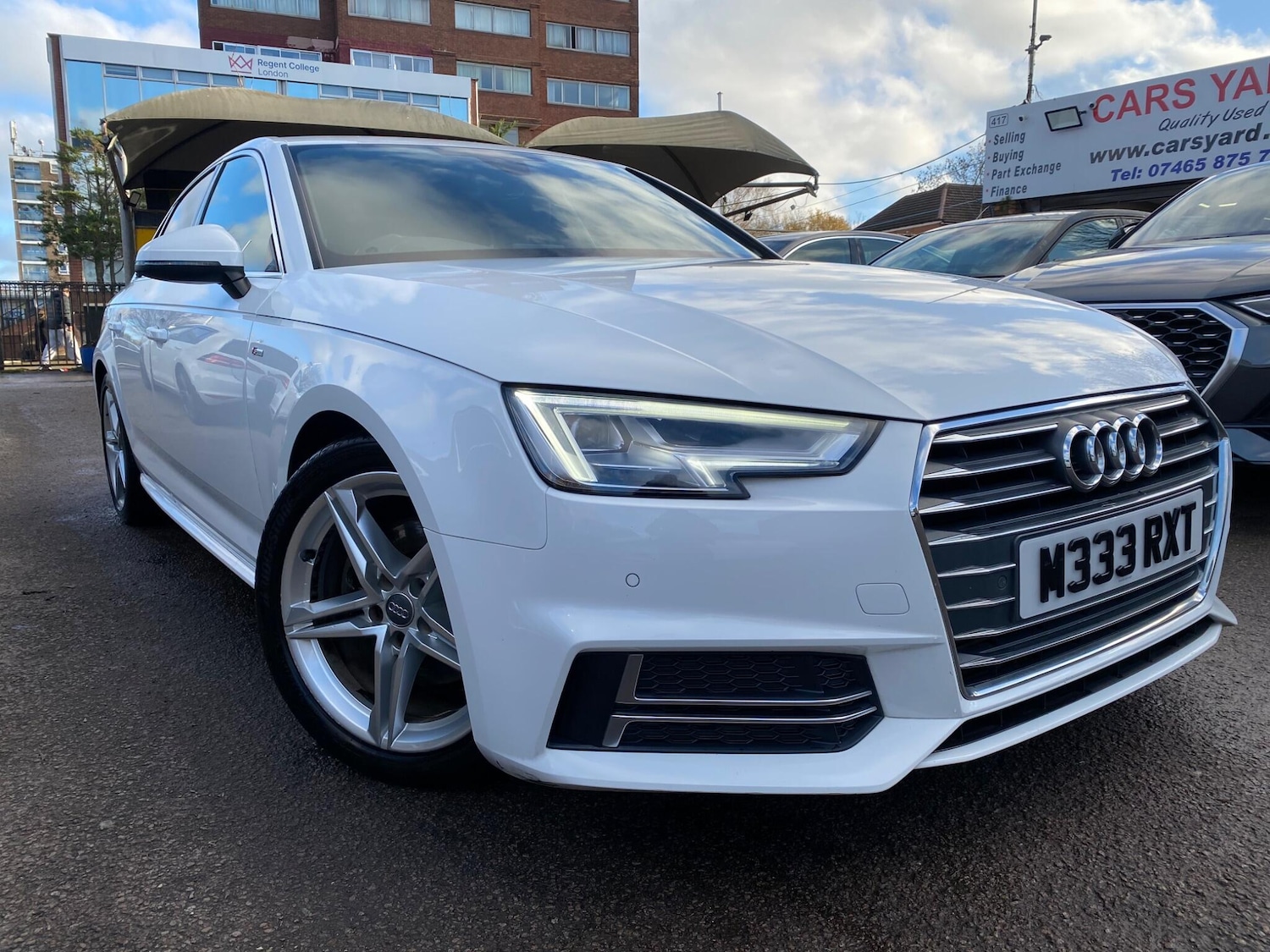 Used Audi A4 2017 for sale - 76886539: Photo 4