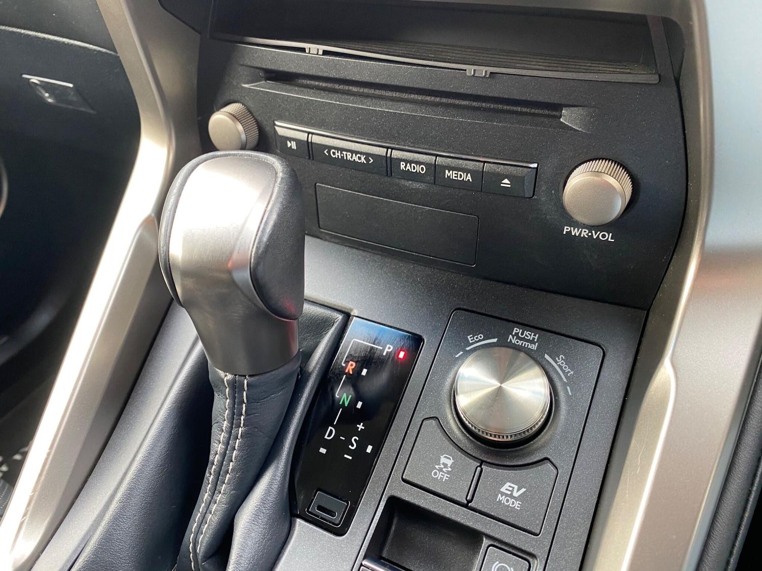 Used Lexus NX 2018 for sale - 76214194: Photo 25