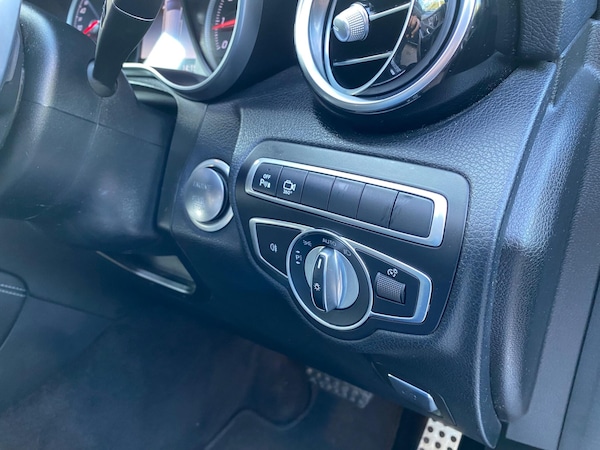 Used Mercedes-Benz GLC 2018 for sale - 75377106: Photo 32