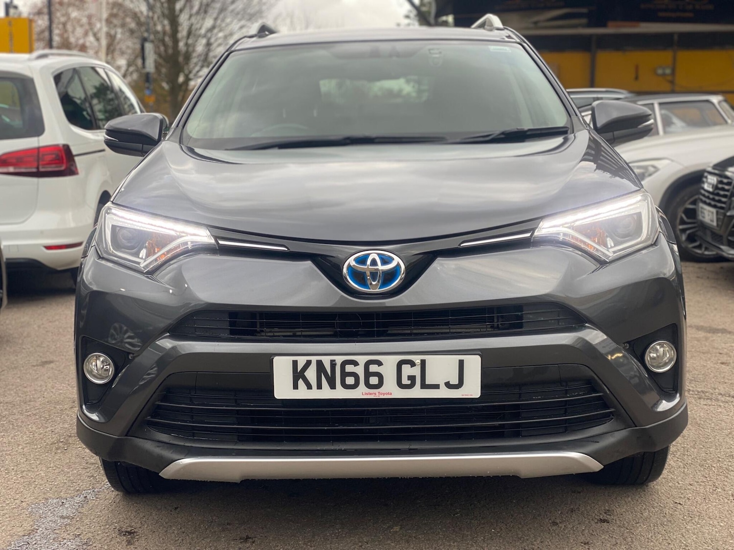 Used Toyota RAV4 2016 for sale - 76226382: Photo 3